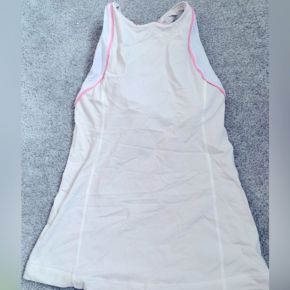 Lululemon top